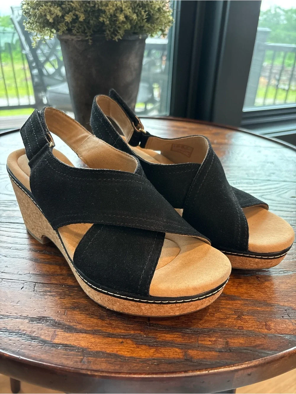 Clarks modern pair